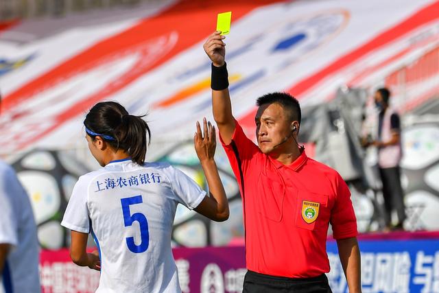 意大利杯-米利克帽子戏法 尤文图斯4-0弗罗西诺内
